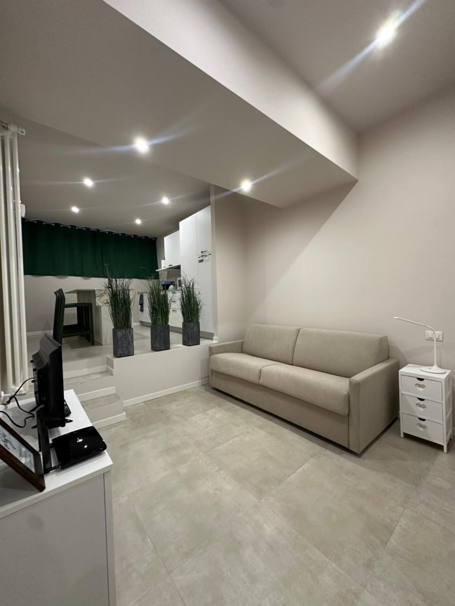 Appartement Monolocale Piazza Gambara M1 à Milan Extérieur photo